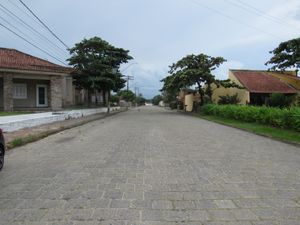 Image 3 - 921635