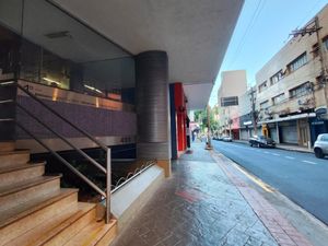 Image 2 - 921637