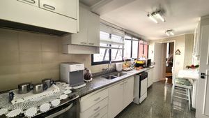 Image 23 - 921638