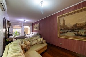 Image 6 - 921646