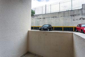 Image 4 - 921649
