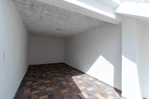 Image 21 - 921662