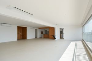 Image 3 - 921663