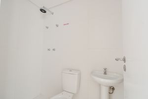 Image 30 - 921663