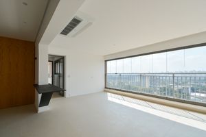 Image 9 - 921663