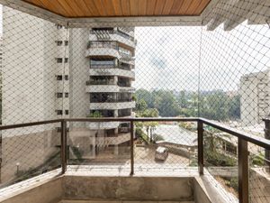Image 35 - 921667