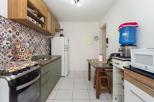 Image 4 - 921670