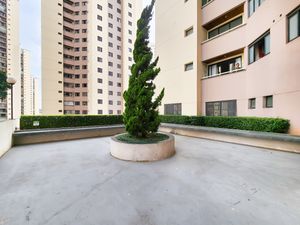 Image 36 - 921670