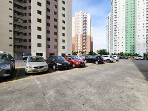 Image 46 - 921670