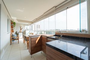 Image 22 - 921672