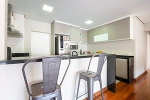 Image 19 - 921673