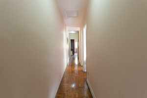 Image 21 - 921674