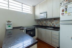 Image 25 - 921674