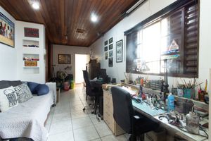 Image 27 - 921674