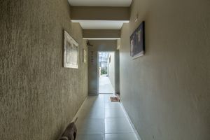 Image 31 - 921674