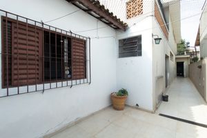 Image 33 - 921674