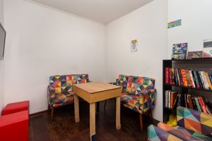 Image 6 - 921676