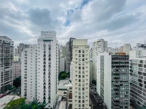 Image 32 - 921699