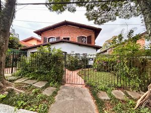 Image 38 - 921703