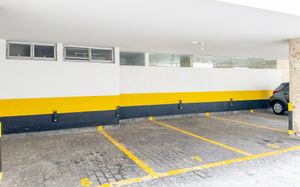 Image 30 - 921712
