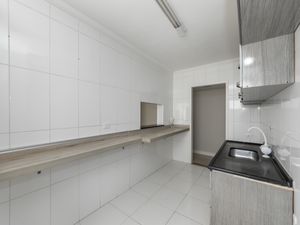 Image 26 - 921714