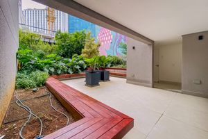 Image 33 - 921715