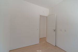 Image 14 - 921716