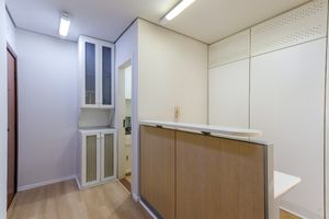 Image 21 - 921721