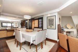 Image 3 - 921728