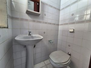 Image 34 - 921733