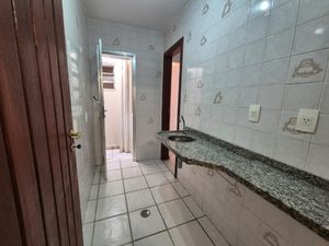 Image 31 - 921733