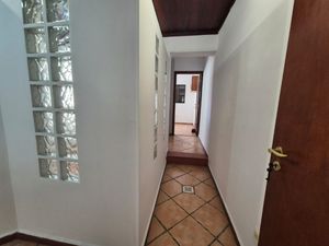 Image 21 - 921733