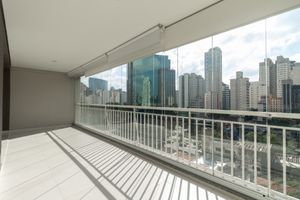 Image 15 - 921735