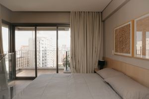 Image 1 - 921742