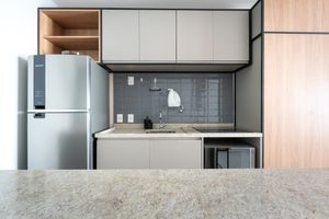 Image 3 - 921743