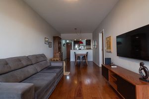 Image 5 - 921744