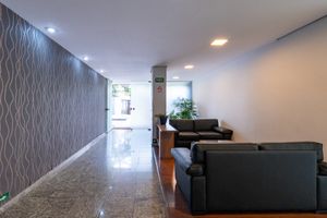 Image 35 - 921744