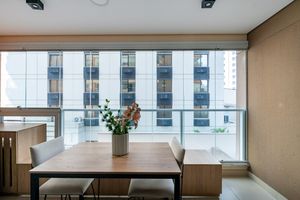 Image 14 - 921751