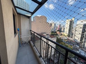 Image 8 - 921772