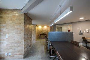 Image 44 - 921774