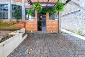 Image 19 - 921776