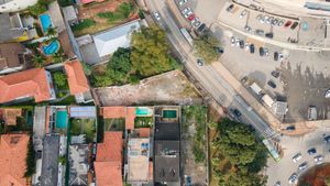 Image 1 - 921777