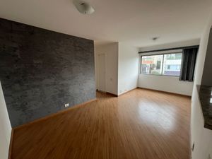 Image 1 - 921781