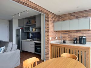 Image 11 - 921794