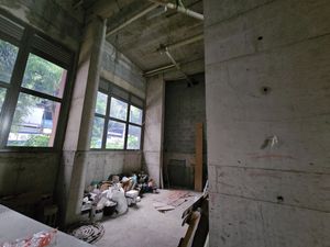 Image 13 - 921795