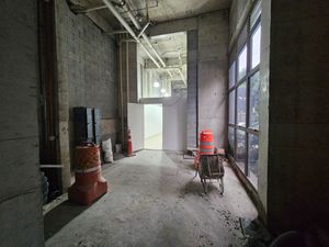 Image 12 - 921795