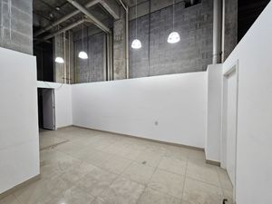 Image 17 - 921795