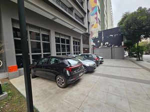 Image 2 - 921795