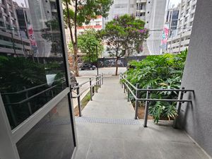 Image 3 - 921795