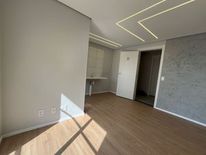 Image 7 - 921797